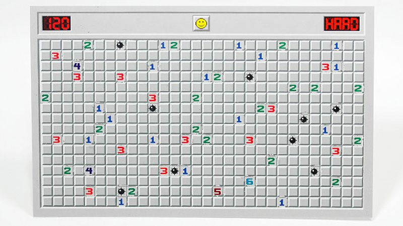 Illustration for article titled You Sadly Can't Cheat With These Minesweeper Scratch Cards